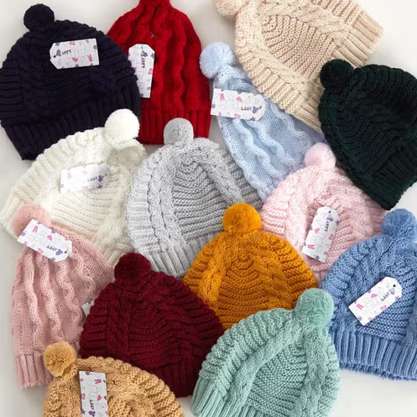 AMORIM-Bonnet-en-tricot-pour-bébé-avec-pompon-2